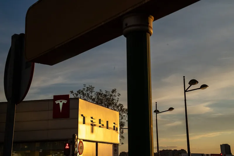 Tesla: Musk se Umeed, Kya Hoga Aage?