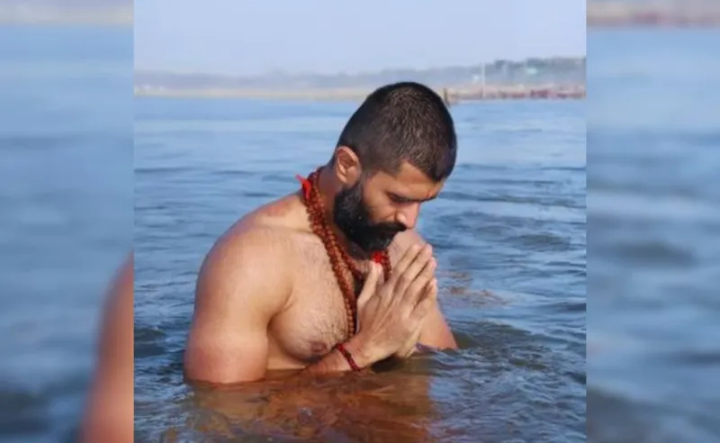 Vijay Deverakonda’s Spiritual Journey at Maha Kumbh 2025