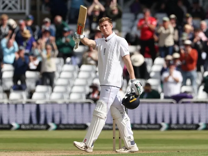 Zak Crawley ka century: England ne Zimbabwe ko haraaya!