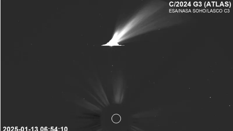 Comet ATLAS Dazzles in Close Solar Approach: Stunning Images and Latest Updates
