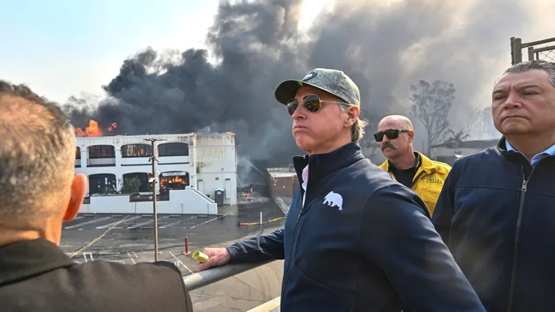 California Wildfires: Governor Newsom Investigates Dry Fire Hydrants, Seeks Federal Aid