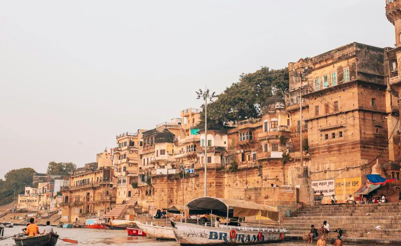 Varanasi Surprise: Ghats se zyada maza!