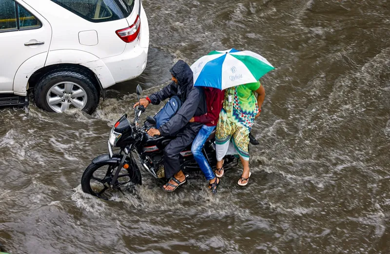 Himachal mein Cloud Burst!  Kullu-Rampur mein Flash Floods!