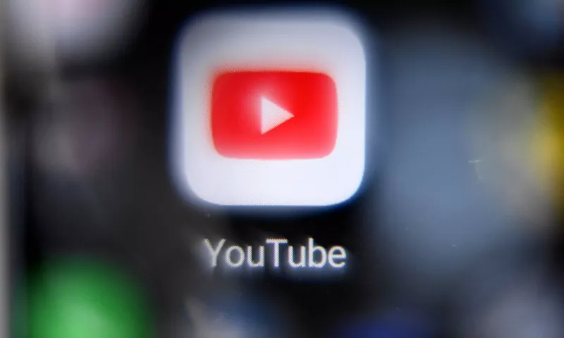 YouTube ka Naya Rule: AI Se Age Pata Chalegi!