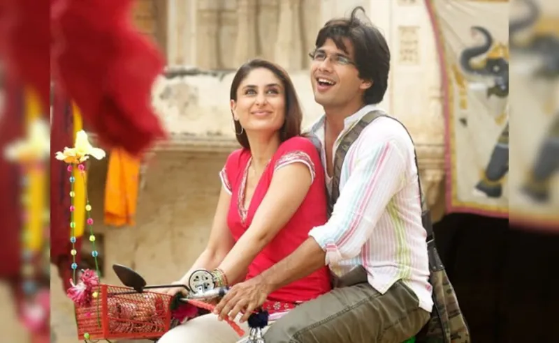 Shahid Kapoor Reacts to Imtiaz Ali’s Hilarious Take on Jab We Met’s Aditya and Geet