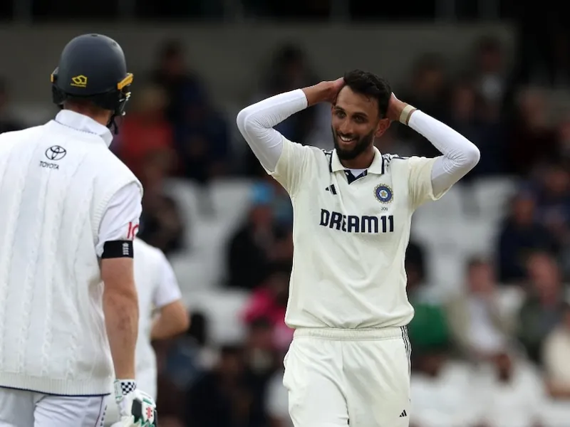 India vs England: Prasidh Krishna ne diye itne runs?!