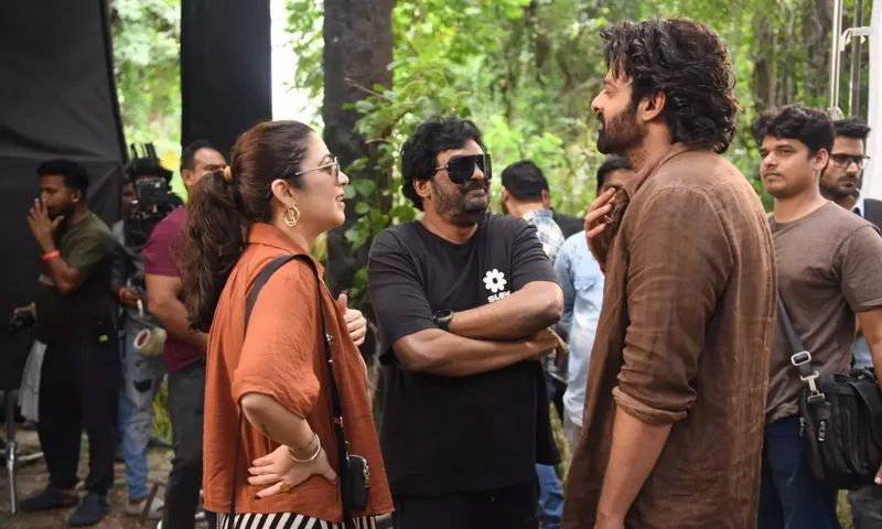 Prabhas ki ‘Raja Saab’ Update: Fans Hue Deewane!