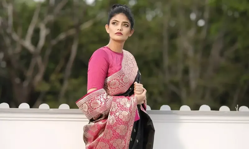 Actress Kalpika Ganesh: Family Ne Darj Karai Police Complaint!