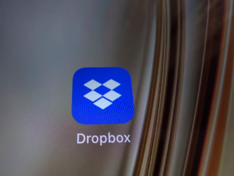 Dropbox Password Users, Dhyan Do! Password Manager Band Hone Wala Hai!