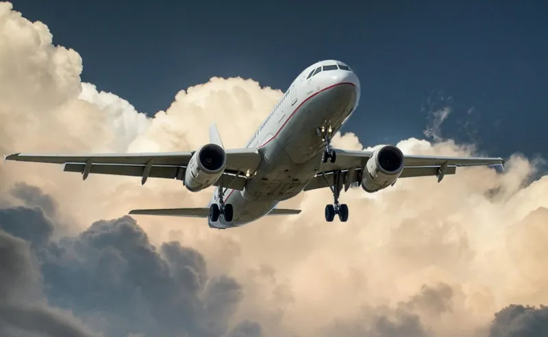 Indigo, Cleartrip pe user ka gussa, ticket bina bataye cancel