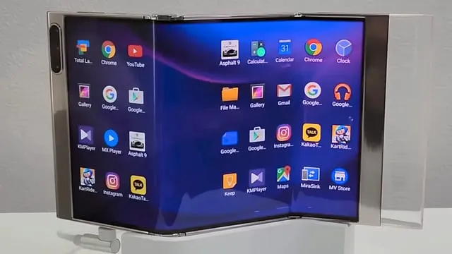 Samsung ka Tri-Fold Phone? Galaxy Unpacked Event mein Dhamaka!
