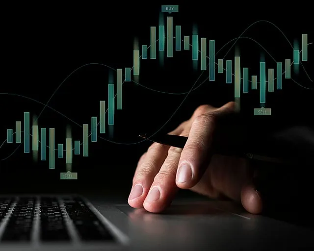 Top Stocks: Experts ne Kin Stocks Par Diya ‘Buy’ Signal?