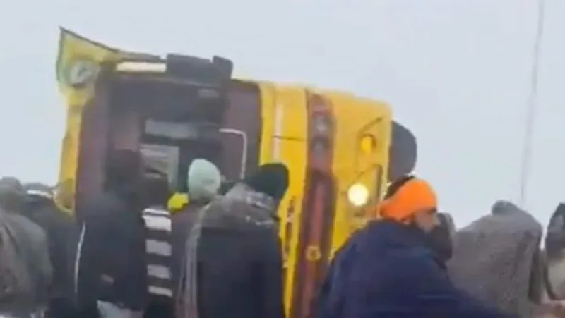 Three Dead, 30 Injured in Punjab Bus Crash Amidst Farmers’ Protest