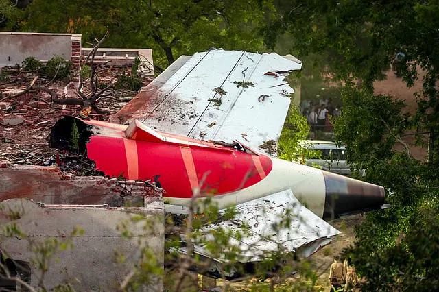Air India Crash: Families ke Paas Kya Legal Raaste Hain?