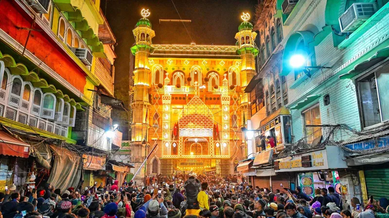PM Modi to Send Ceremonial Chadar to Ajmer Sharif Dargah Amidst Recent Controversy