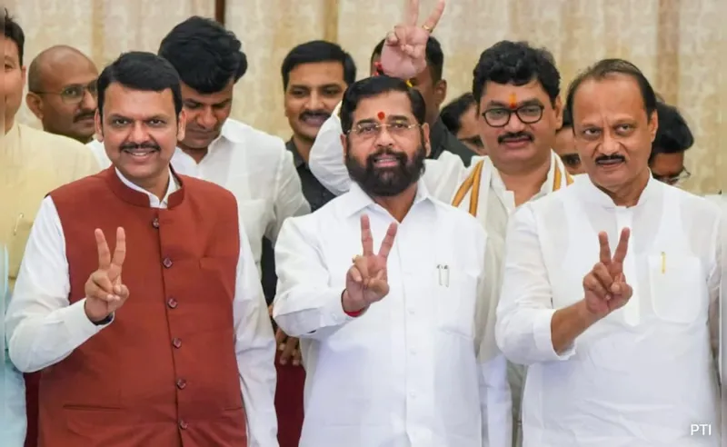 Maha Politics: Munde Out, Fadanvis-Shinde Tussle