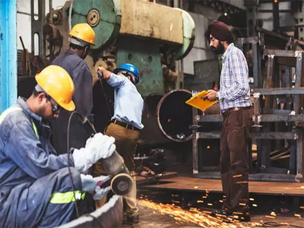 Industries Mein Dheela Pan? ICICI Bank Ki Nayi Report!