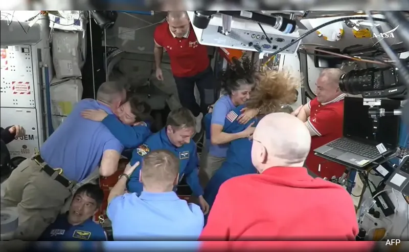 Astronauts Ki Ghar Wapsi!
