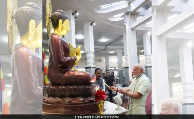 Modiji ne Babasaheb ko diya shraddhanjali