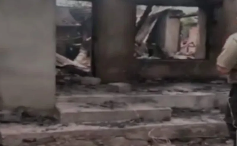 LoC par shelling: Uri mein chaos!