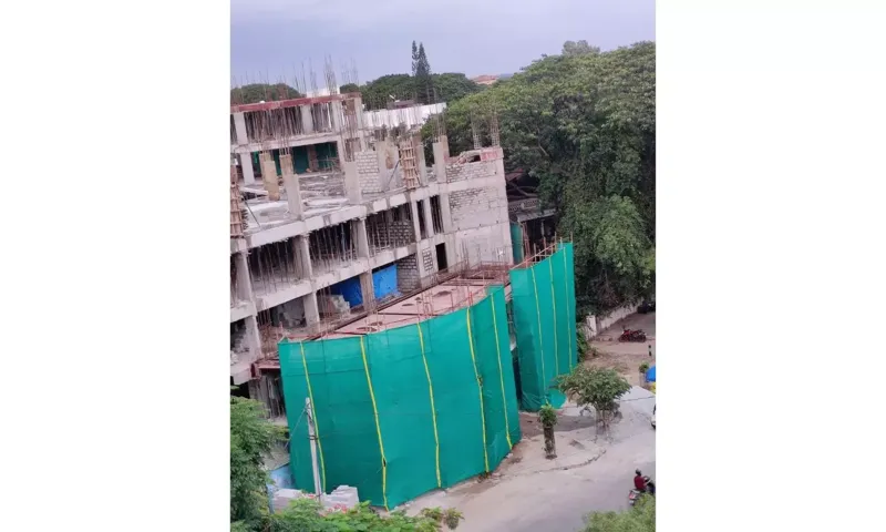Oops! Bengaluru mein Building Owner ko Bharna Pada ₹1 Lakh ka Jurmana
