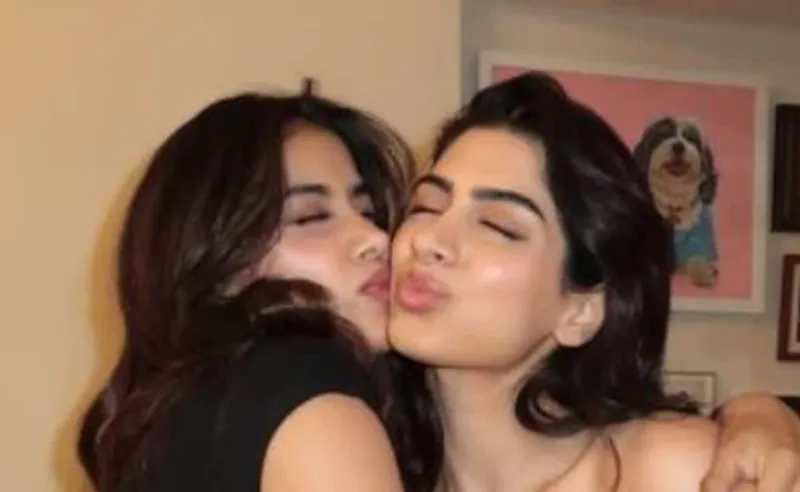 Sisterly Love! Janhvi’s Sweet Post for Khushi’s Debut Film
